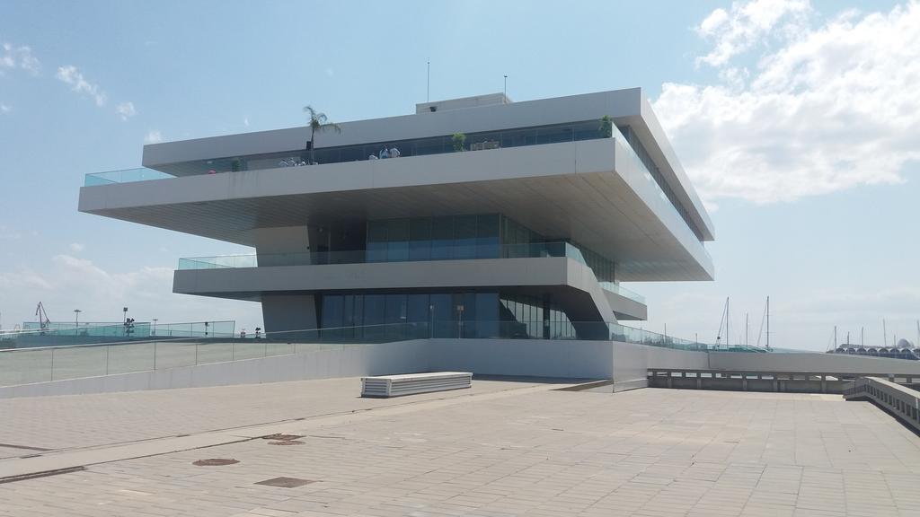 Apartmentsuitespain Beach Economy 瓦伦西亚 外观 照片